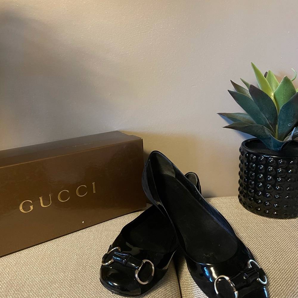 Gucci Bamboo Suede Patent Flat